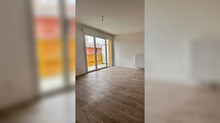 Ma-Cabane - Location Appartement SARAN, 46 m²