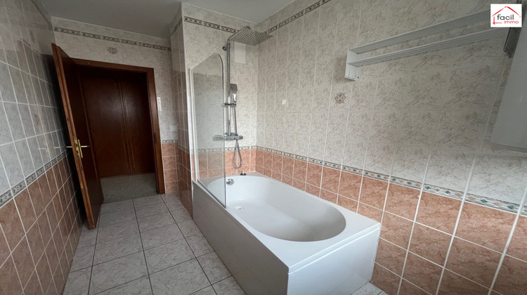 Ma-Cabane - Location Appartement SARREBOURG, 62 m²