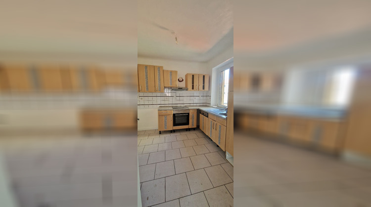 Ma-Cabane - Location Appartement SARREGUEMINES, 107 m²