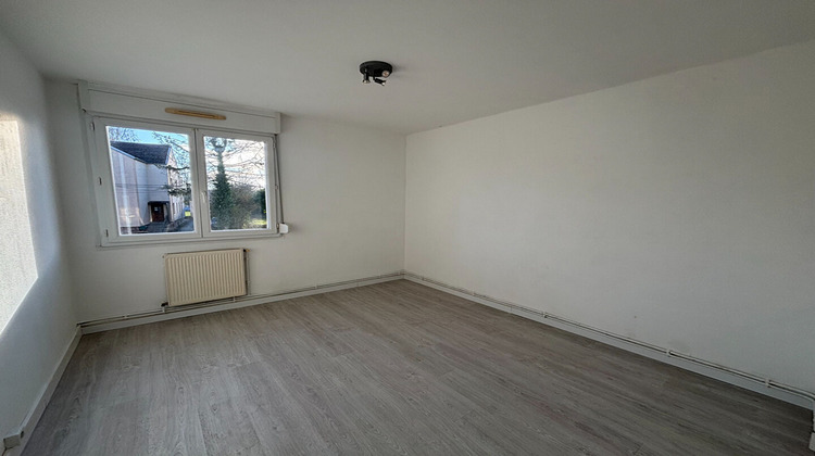 Ma-Cabane - Location Appartement SARREGUEMINES, 74 m²