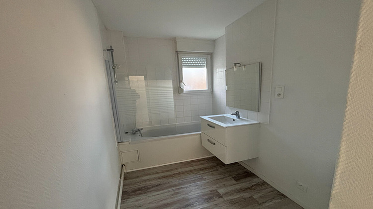 Ma-Cabane - Location Appartement SARREGUEMINES, 74 m²