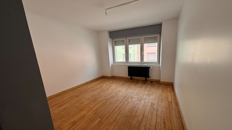 Ma-Cabane - Location Appartement SARREGUEMINES, 107 m²