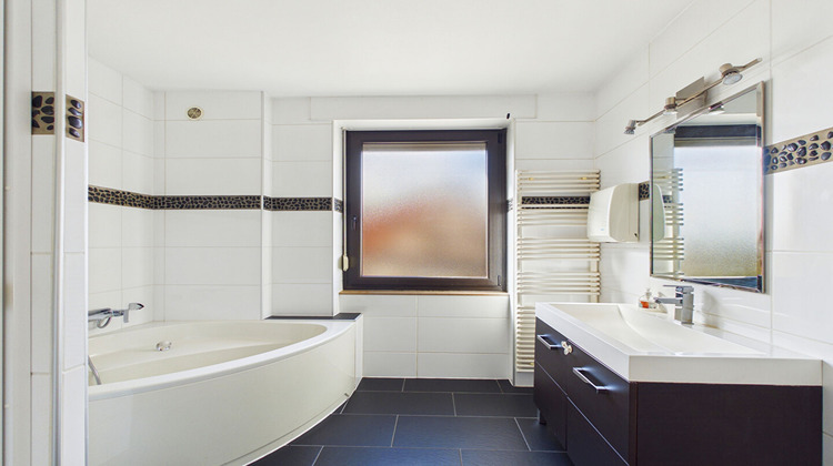 Ma-Cabane - Location Appartement SARREGUEMINES, 90 m²