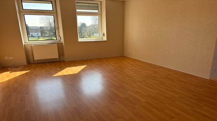 Ma-Cabane - Location Appartement SARREGUEMINES, 96 m²