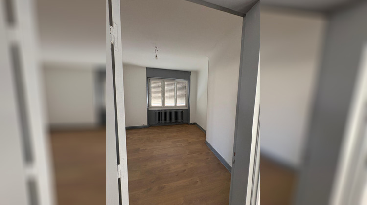 Ma-Cabane - Location Appartement SARREGUEMINES, 107 m²
