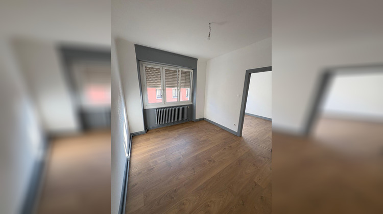 Ma-Cabane - Location Appartement SARREGUEMINES, 107 m²