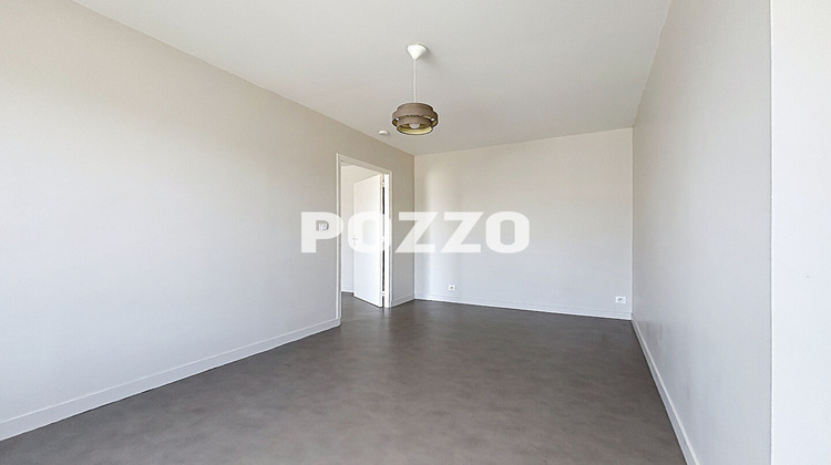 Ma-Cabane - Location Appartement SARTILLY, 38 m²
