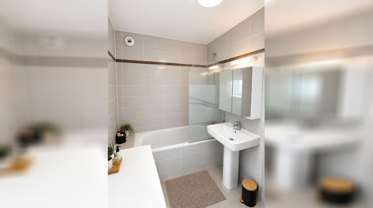 Ma-Cabane - Location Appartement SARTROUVILLE, 65 m²