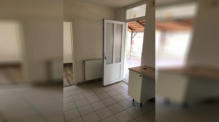 Ma-Cabane - Location Appartement SASSENAY, 51 m²