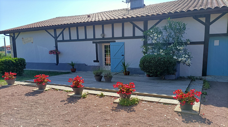 Ma-Cabane - Location Appartement SAUBION, 87 m²