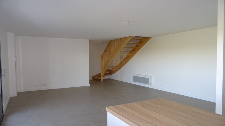 Ma-Cabane - Location Appartement SAUBRIGUES, 84 m²