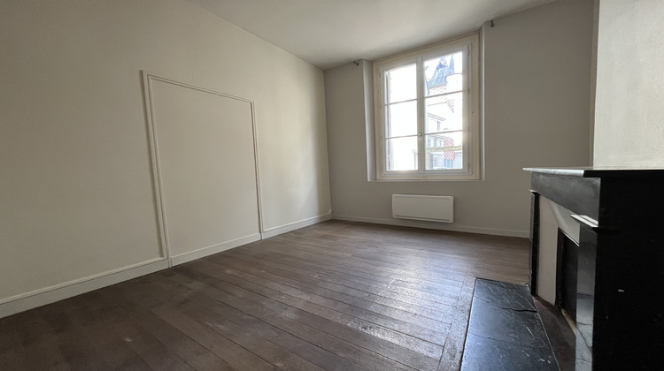Ma-Cabane - Location Appartement Saumur, 29 m²