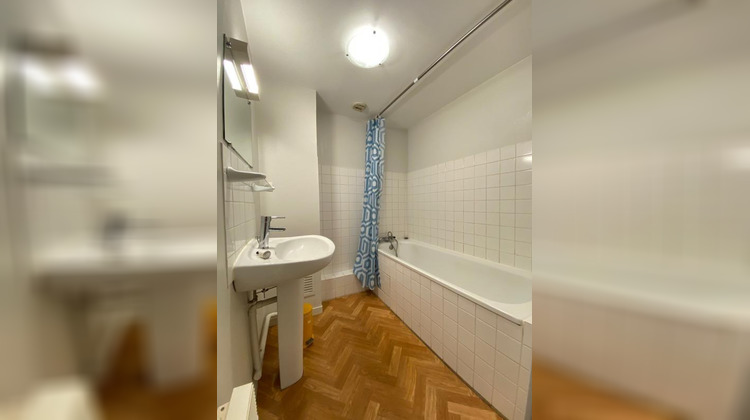 Ma-Cabane - Location Appartement Saumur, 50 m²