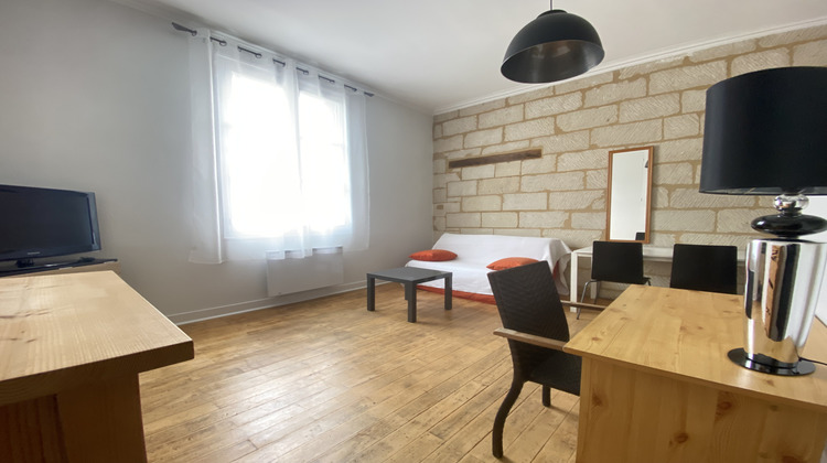 Ma-Cabane - Location Appartement Saumur, 27 m²