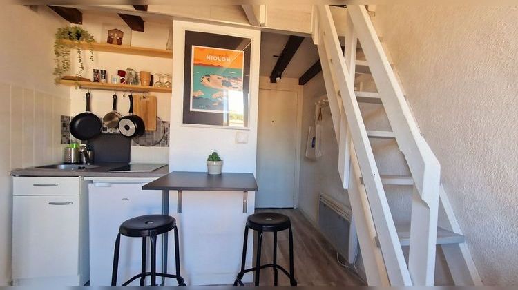 Ma-Cabane - Location Appartement SAUSSET LES PINS, 18 m²