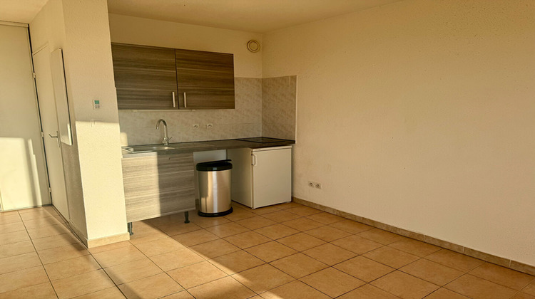 Ma-Cabane - Location Appartement SAUSSET-LES-PINS, 29 m²