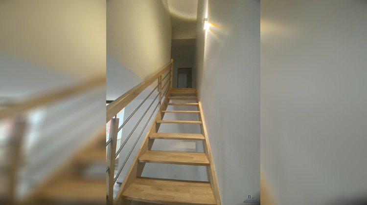 Ma-Cabane - Location Appartement Sauveterre-de-Béarn, 67 m²