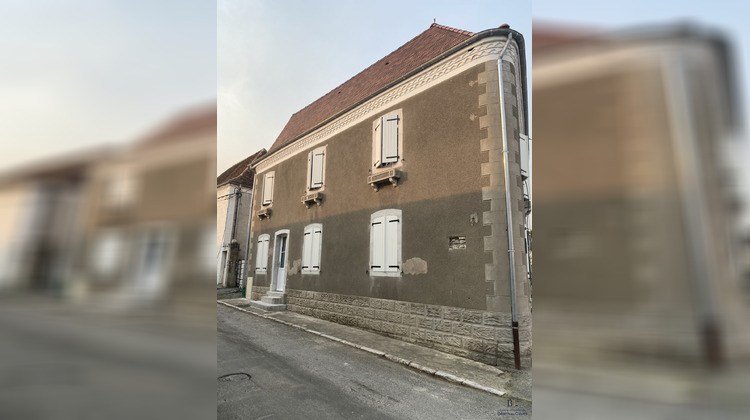 Ma-Cabane - Location Appartement Sauveterre-de-Béarn, 67 m²