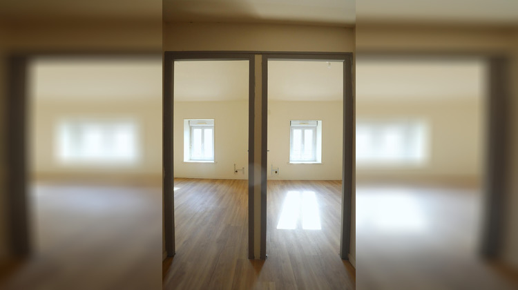 Ma-Cabane - Location Appartement Sauze-Vaussais, 74 m²