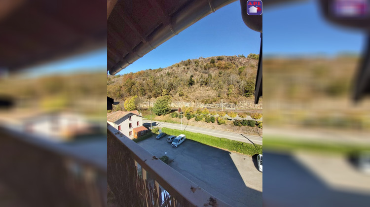 Ma-Cabane - Location Appartement SAVIGNAC LES ORMEAUX, 42 m²