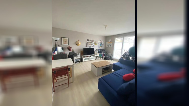 Ma-Cabane - Location Appartement SAVIGNY LE TEMPLE, 49 m²