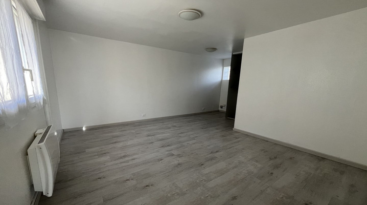 Ma-Cabane - Location Appartement SAVIGNY-SUR-ORGE, 40 m²