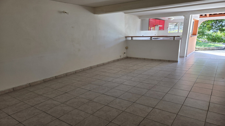 Ma-Cabane - Location Appartement Schoelcher, 61 m²