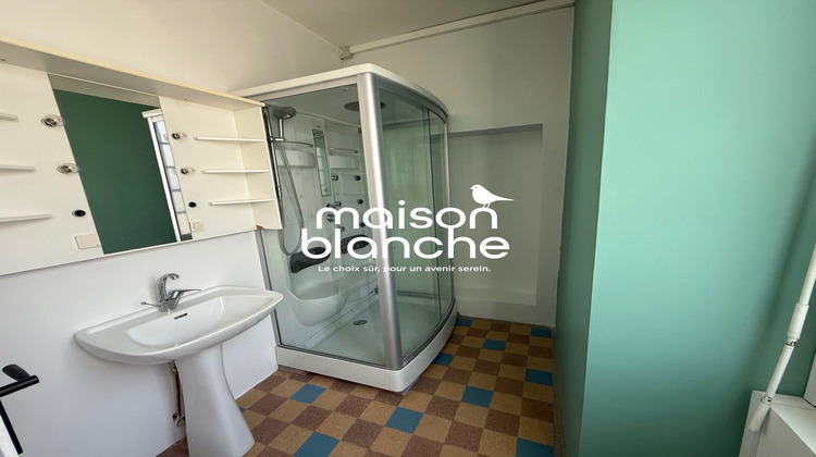 Ma-Cabane - Location Appartement Scorbé-Clairvaux, 83 m²