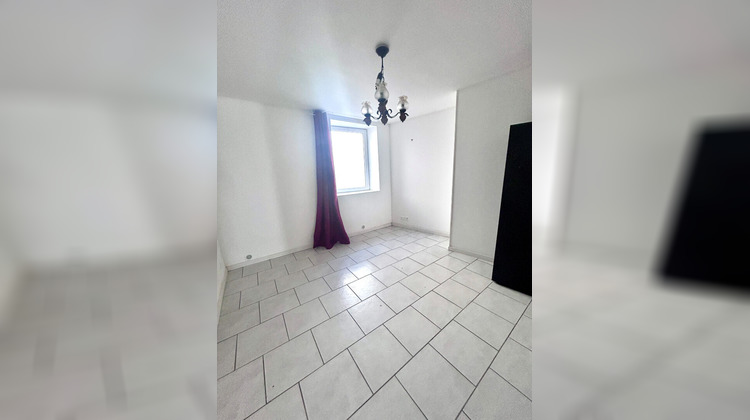 Ma-Cabane - Location Appartement SECONDIGNY, 45 m²