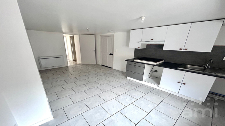 Ma-Cabane - Location Appartement SECONDIGNY, 40 m²