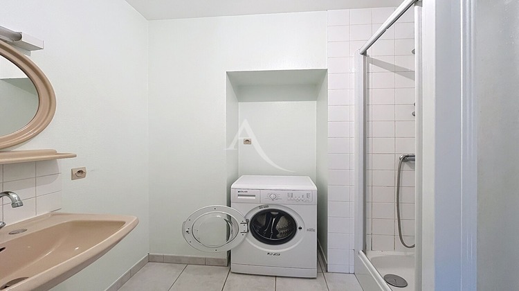 Ma-Cabane - Location Appartement SEGRE, 52 m²