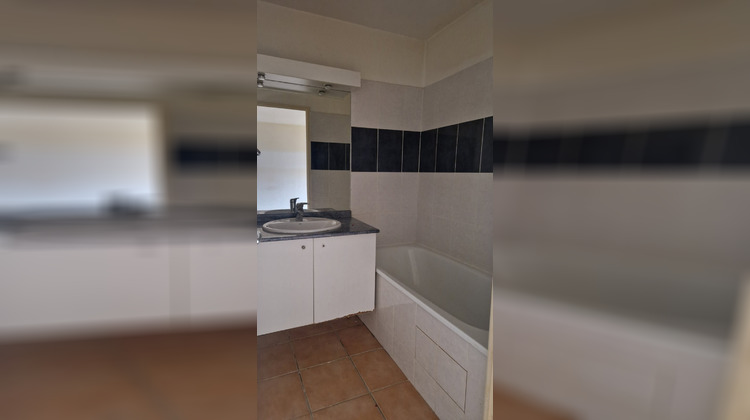 Ma-Cabane - Location Appartement Seilh, 40 m²