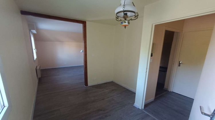 Ma-Cabane - Location Appartement Seilhac, 25 m²