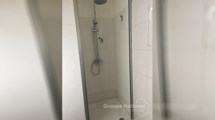 Ma-Cabane - Location Appartement SEILLONS-SOURCE-D'ARGENS, 66 m²