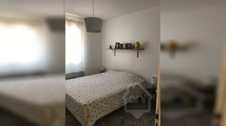 Ma-Cabane - Location Appartement SEILLONS-SOURCE-D'ARGENS, 66 m²