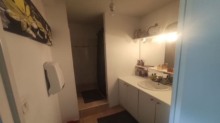 Ma-Cabane - Location Appartement SENE, 82 m²