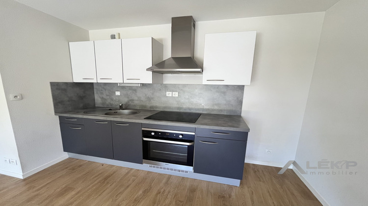 Ma-Cabane - Location Appartement Séné, 45 m²