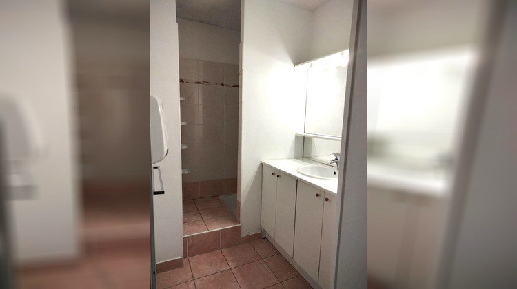 Ma-Cabane - Location Appartement Séné, 82 m²