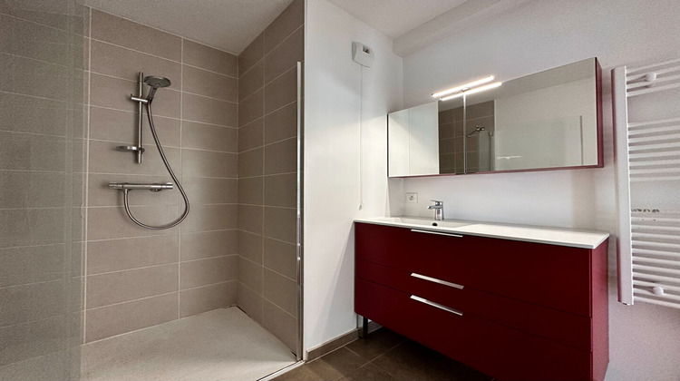 Ma-Cabane - Location Appartement SENLIS, 156 m²