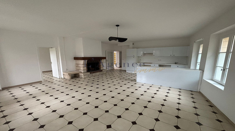 Ma-Cabane - Location Appartement SENLIS, 68 m²