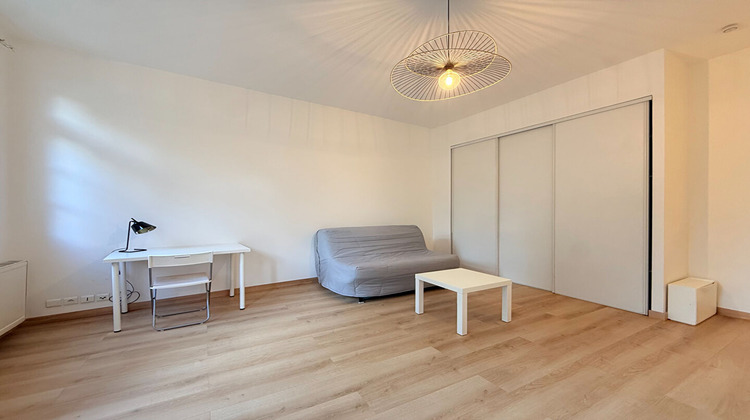 Ma-Cabane - Location Appartement SENLIS, 32 m²
