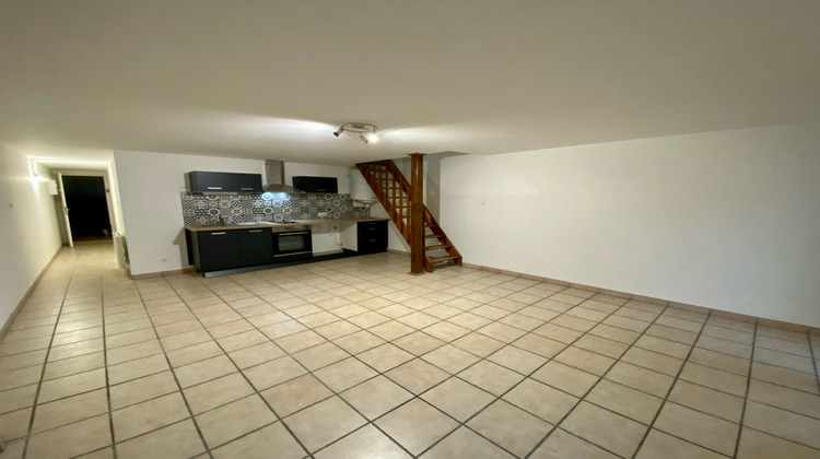 Ma-Cabane - Location Appartement SENNECEY-LE-GRAND, 51 m²