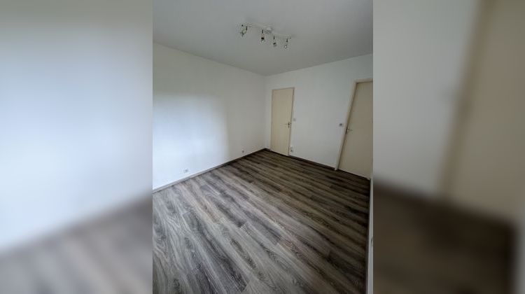 Ma-Cabane - Location Appartement Sens, 17 m²