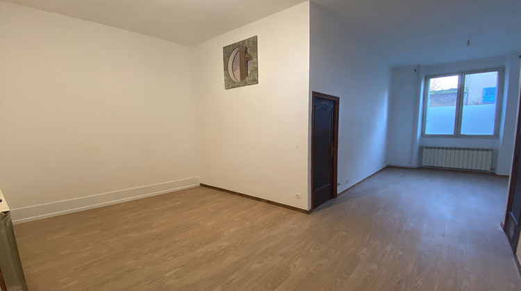 Ma-Cabane - Location Appartement SENS, 51 m²