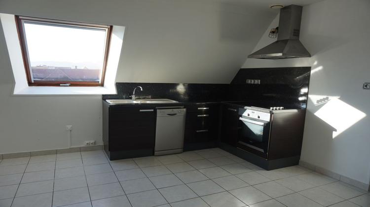 Ma-Cabane - Location Appartement SENS, 37 m²