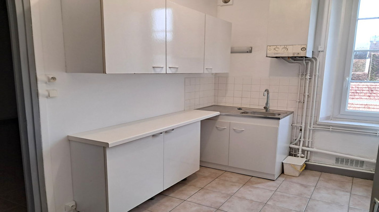 Ma-Cabane - Location Appartement SENS, 51 m²