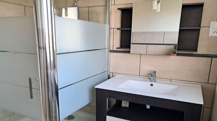 Ma-Cabane - Location Appartement SENS, 20 m²