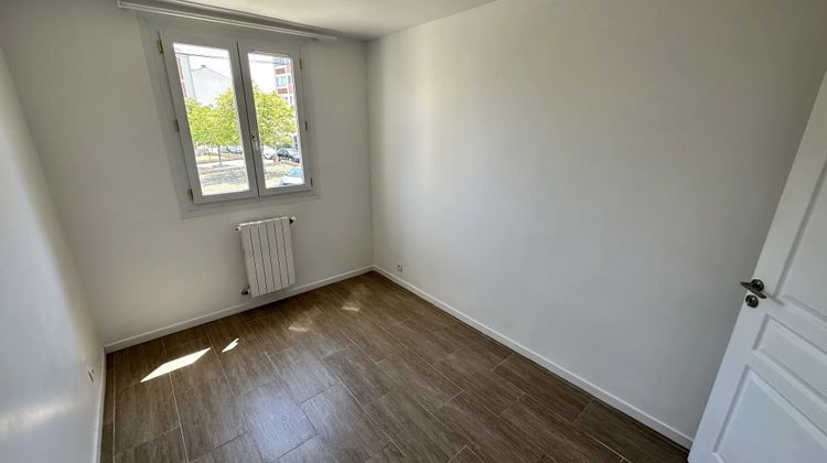 Ma-Cabane - Location Appartement Septèmes-les-Vallons, 74 m²