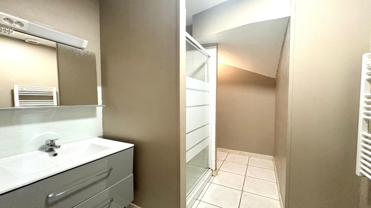 Ma-Cabane - Location Appartement SEPTEMES-LES-VALLONS, 34 m²