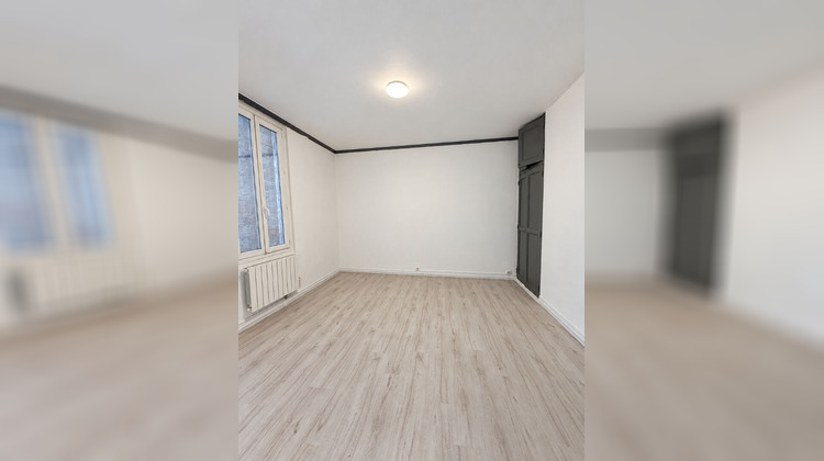 Ma-Cabane - Location Appartement SEPTEMES-LES-VALLONS, 80 m²